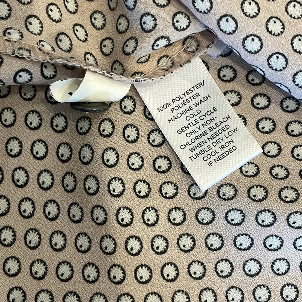 LOFT Pink Patterned Ruffle Shell - Size XS - Picture 7 of 8